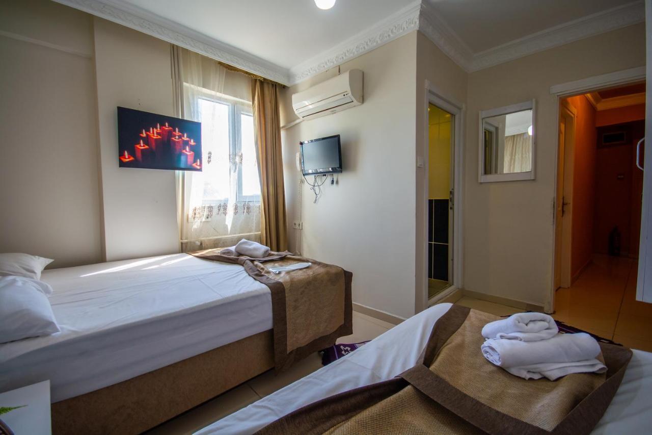 özyurt hotel istanbul Exterior foto